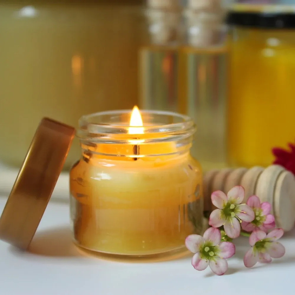Kerzen aus Bienenwachs – Handgefertigt, 100% Natur, 100% Behaglichkeit